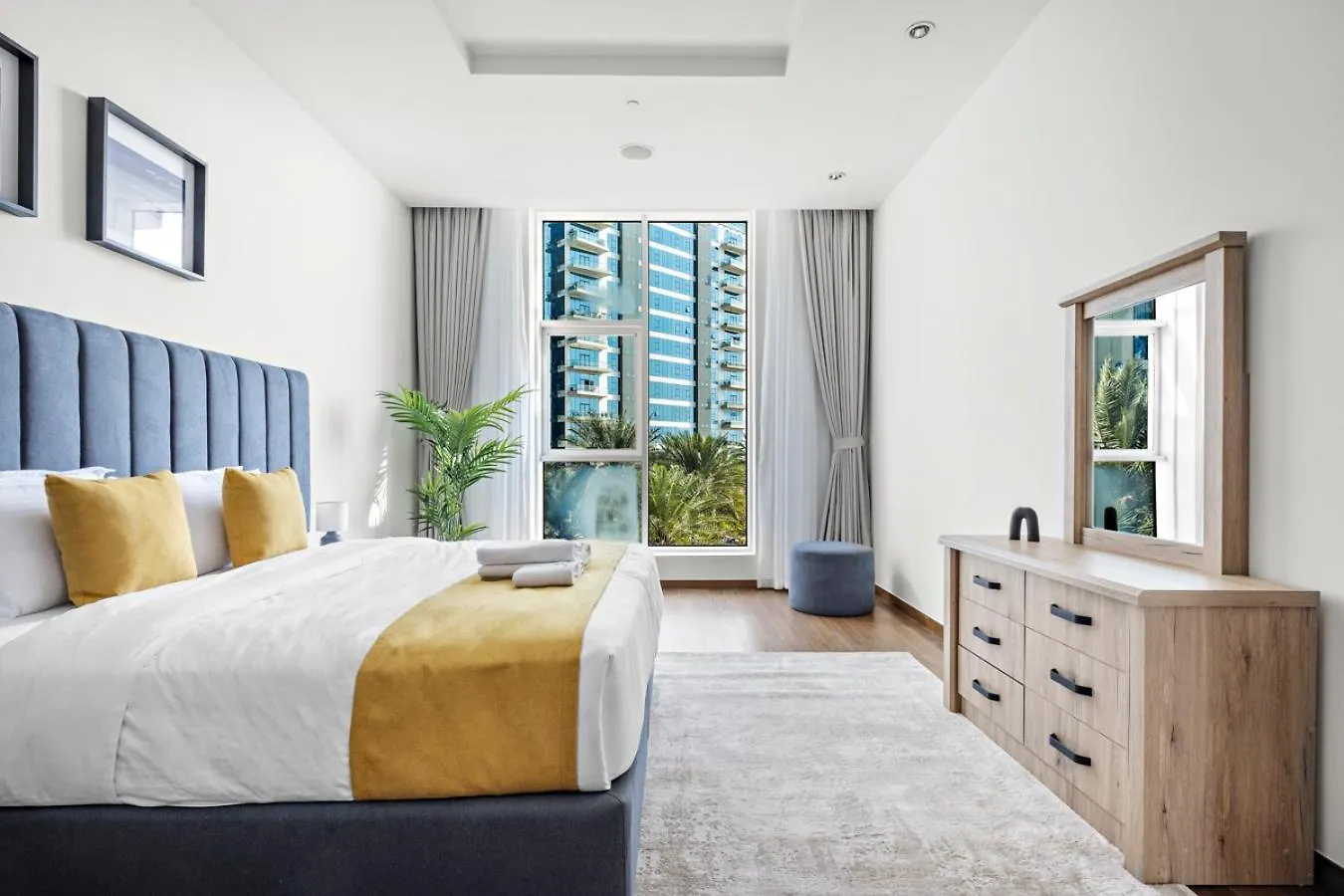 Luxury 1Br - Leisure Facilities Access - Sea View Apartment Dubai