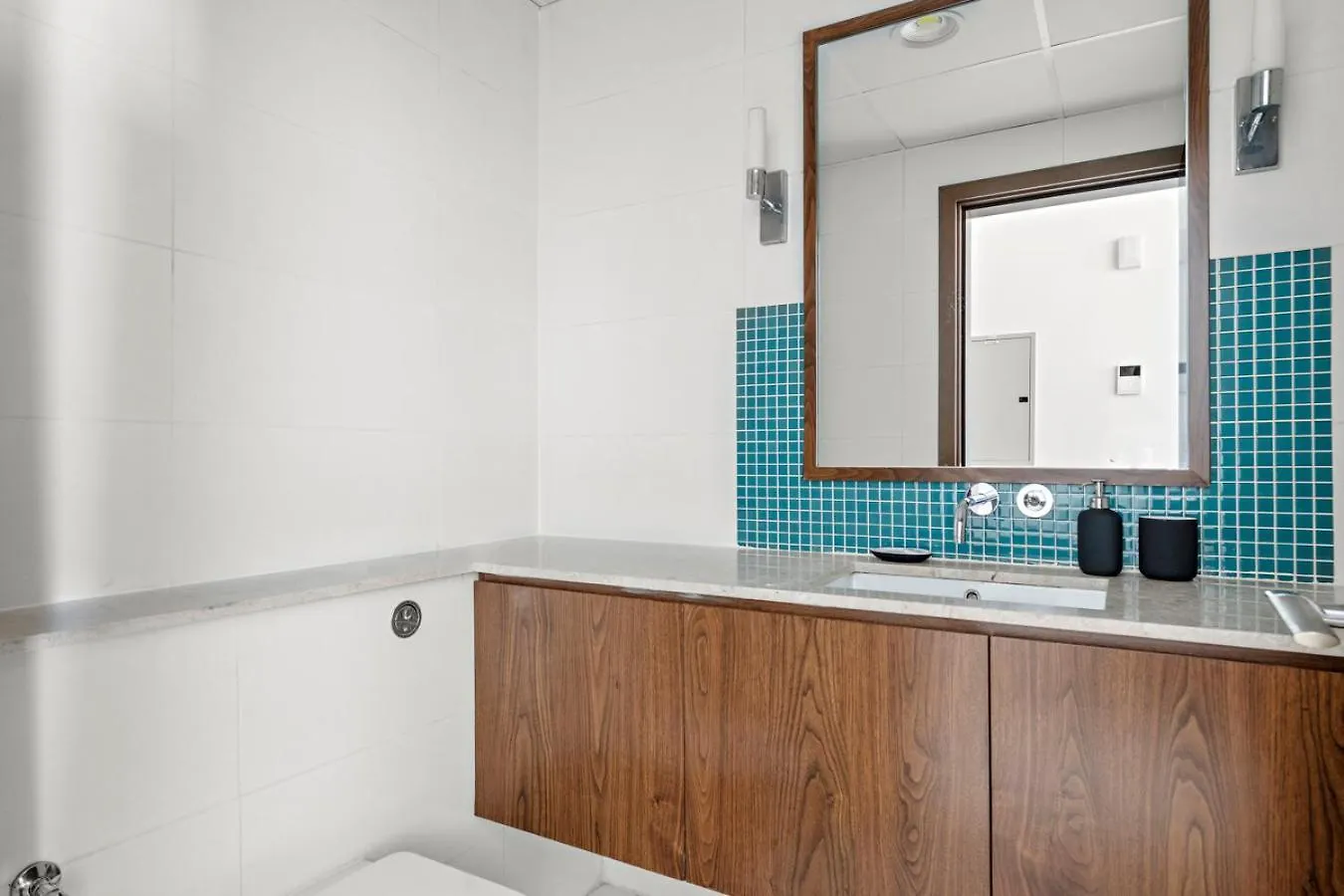 Luxury 1Br - Leisure Facilities Access - Sea View Apartment Dubai